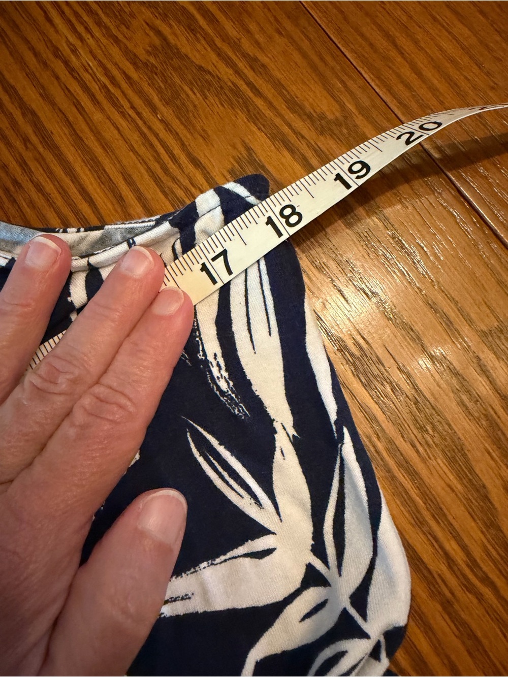 Tommy Bahama Navy and White Tropical Leaf Sleeveless Dress - Picture 4 of 7